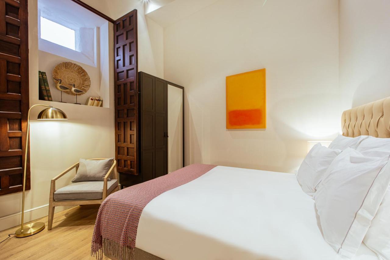 Casa Alhaja By Shiadu Hotel เซบีญา ภายนอก รูปภาพ